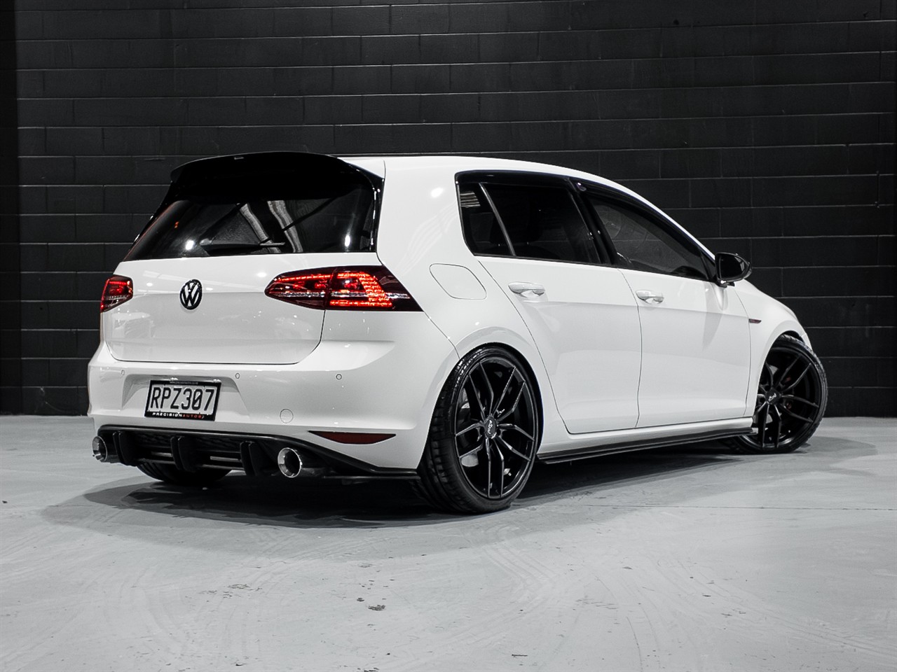 2013 Volkswagen GOLF