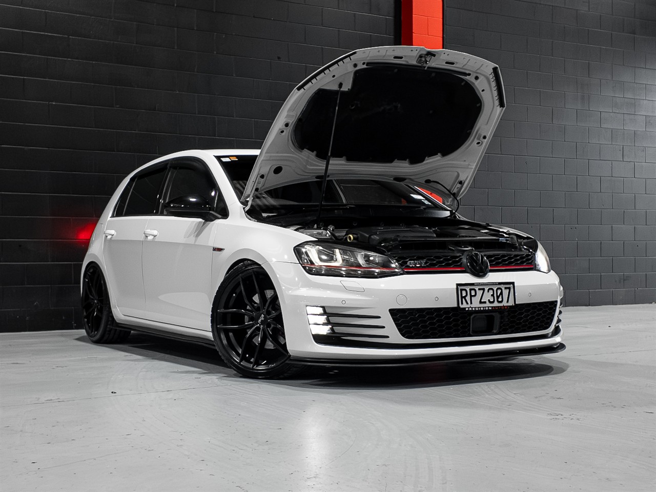 2013 Volkswagen GOLF