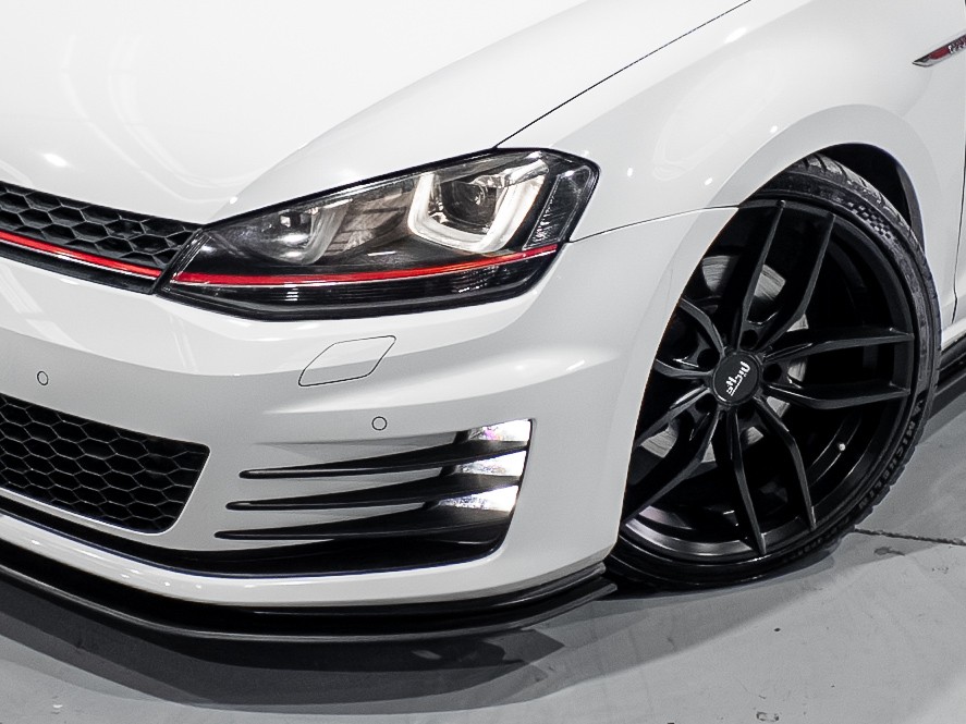2013 Volkswagen GOLF