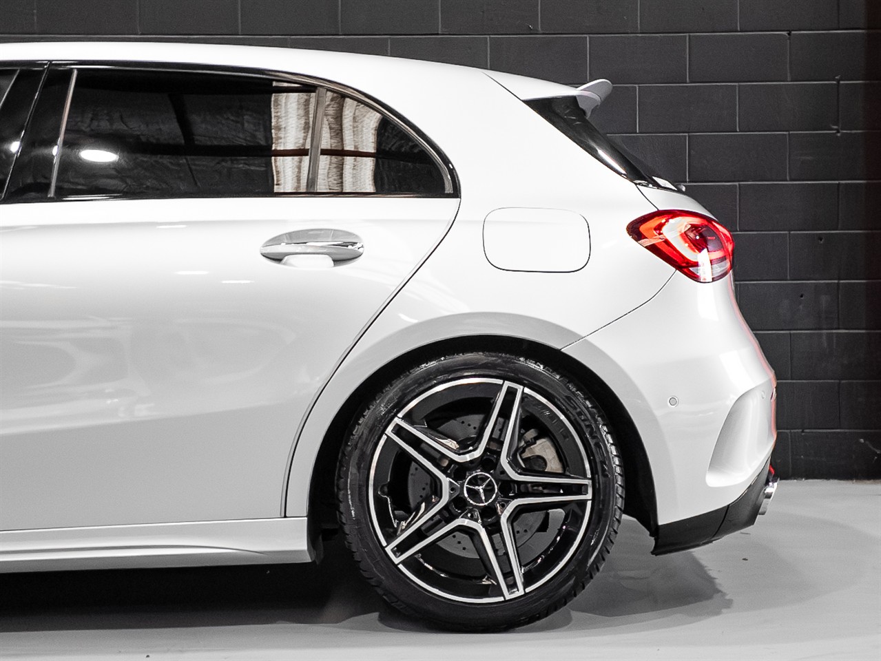 2020 Mercedes-Benz A 35