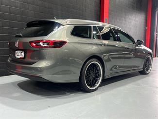 2019 Holden Commodore - Thumbnail