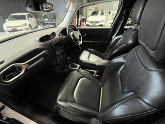 2017 Jeep Renegade - Thumbnail