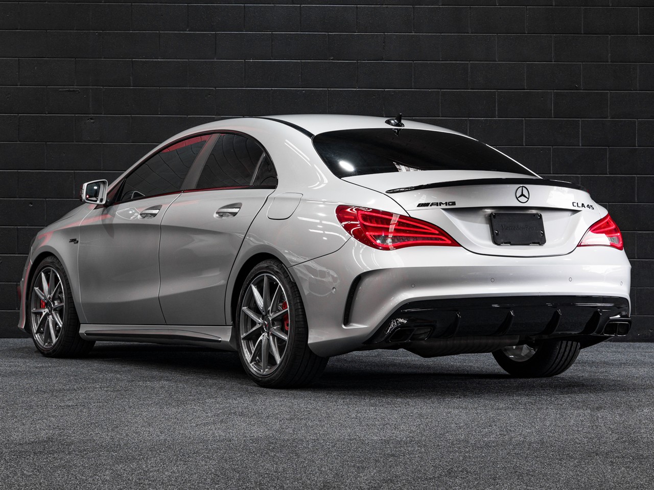 2016 Mercedes-Benz CLA 45