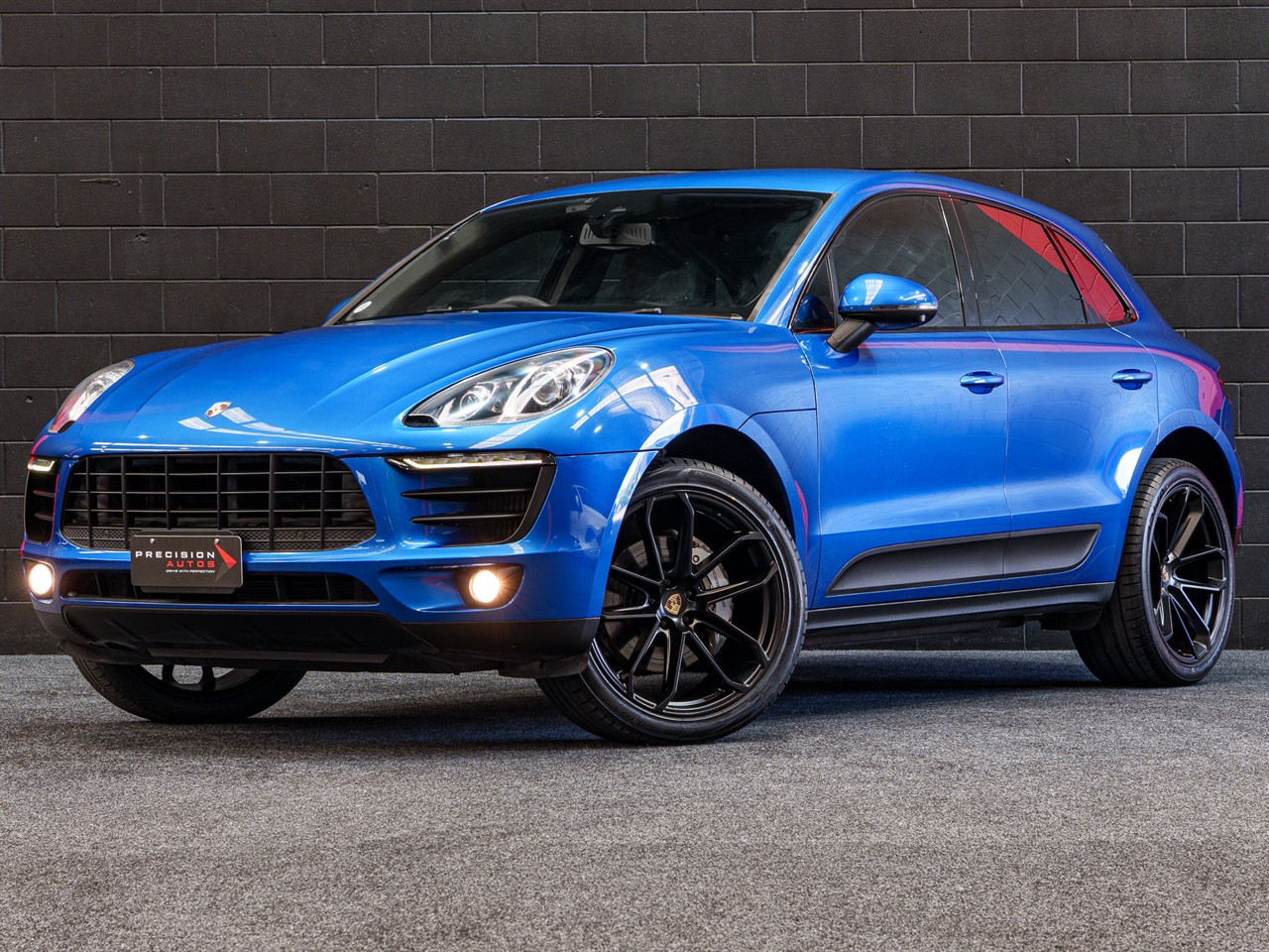 2015 Porsche Macan