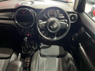 2015 Mini Cooper - Thumbnail