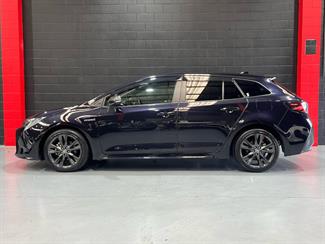 2020 TOYOTA Corolla - Thumbnail