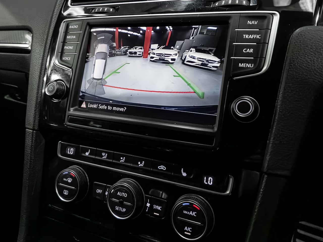 2014 Volkswagen GOLF