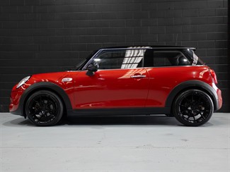 2014 Mini Cooper - Thumbnail
