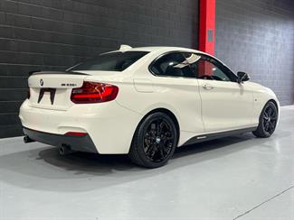 2015 BMW M235i - Thumbnail