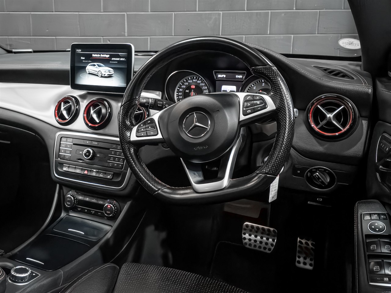 2016 Mercedes-Benz CLA 250