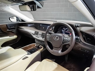 2018 Lexus LS 500 - Thumbnail