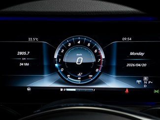 2017 Mercedes-Benz E 200 - Thumbnail