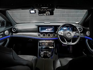 2017 Mercedes-Benz E 200 - Thumbnail