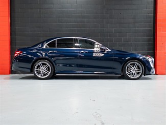 2017 Mercedes-Benz E 200 - Thumbnail