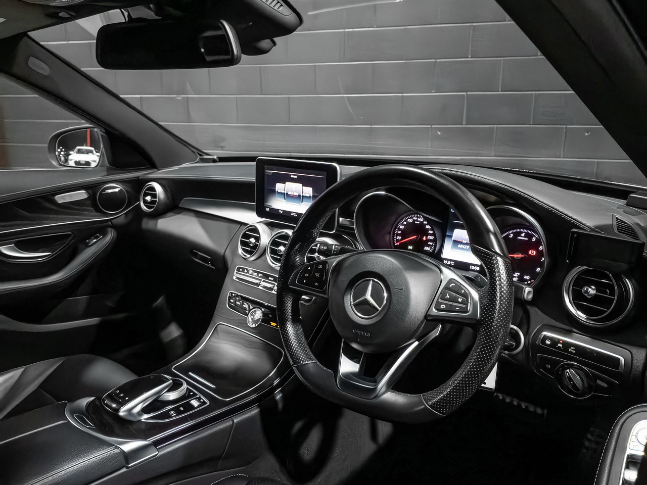 2014 Mercedes-Benz C 200