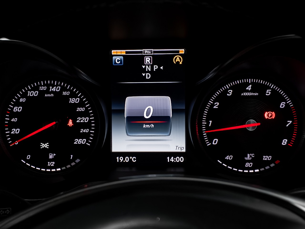 2014 Mercedes-Benz C 200