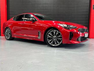 2018 Kia Stinger - Thumbnail