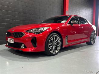 2018 Kia Stinger - Thumbnail