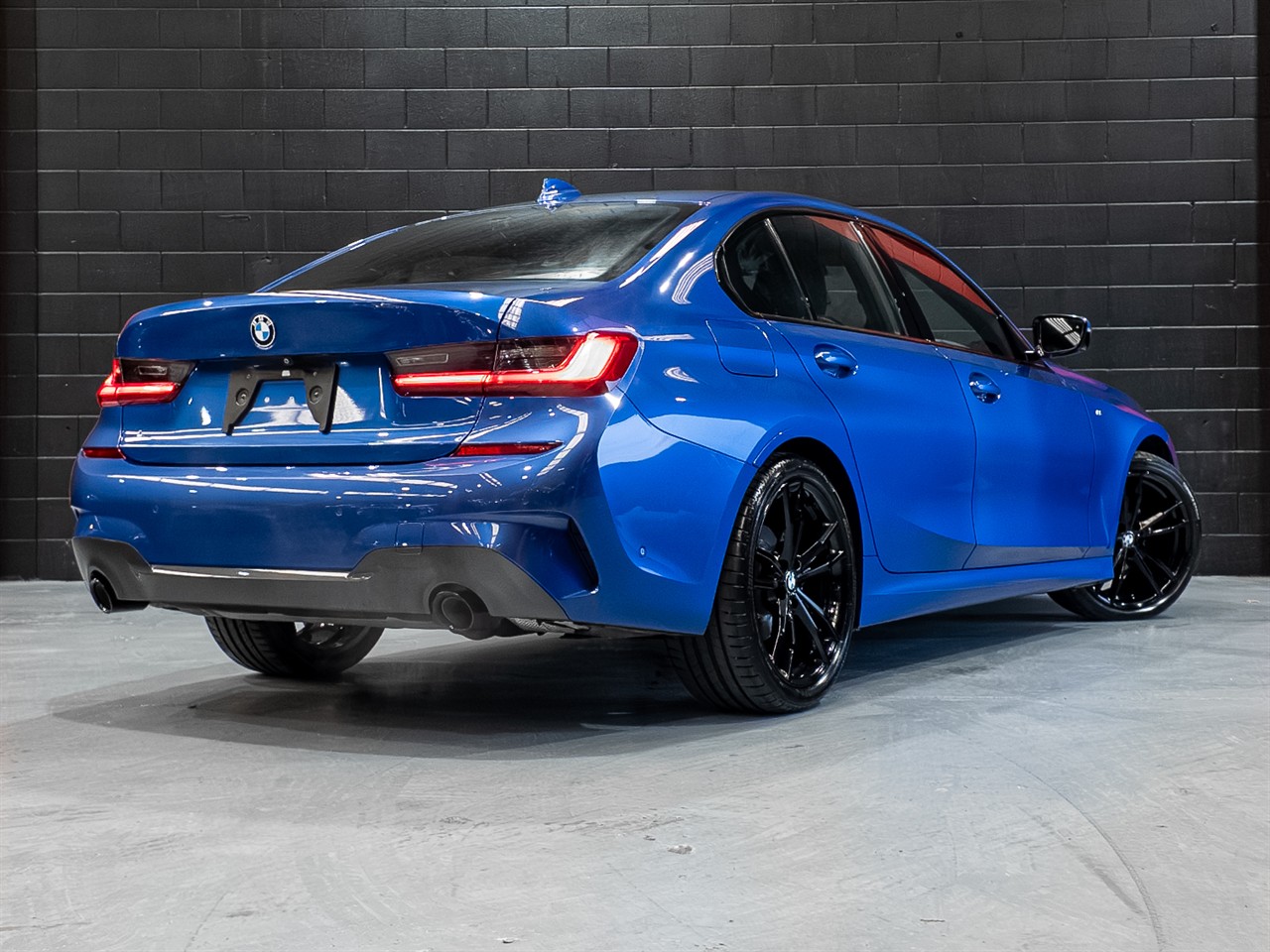 2019 BMW 320I