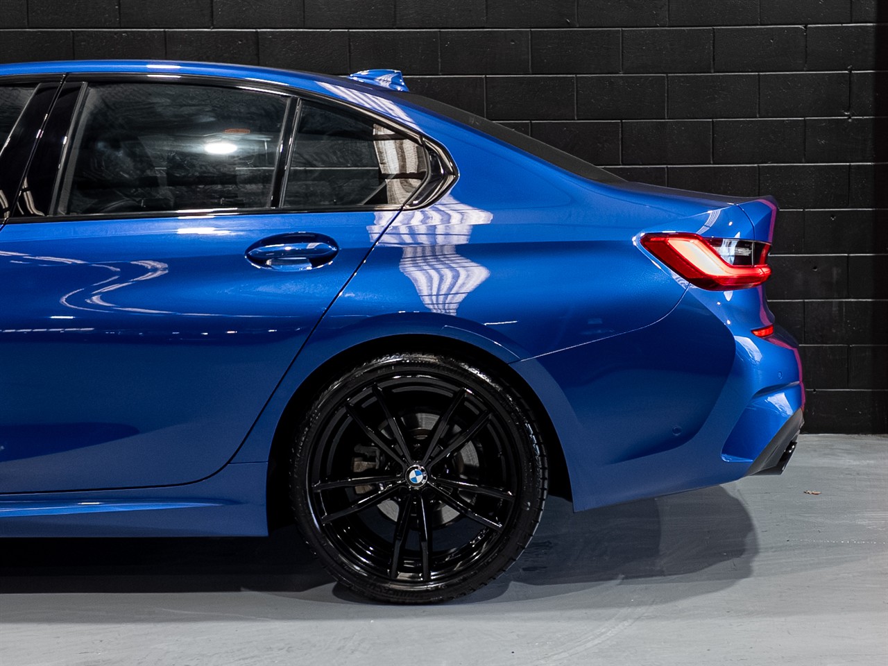 2019 BMW 320I