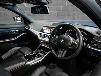 2019 BMW 320I - Thumbnail