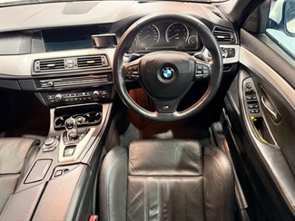 2012 BMW M5 - Thumbnail