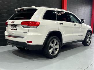 2015 Jeep Grand Cherokee - Thumbnail