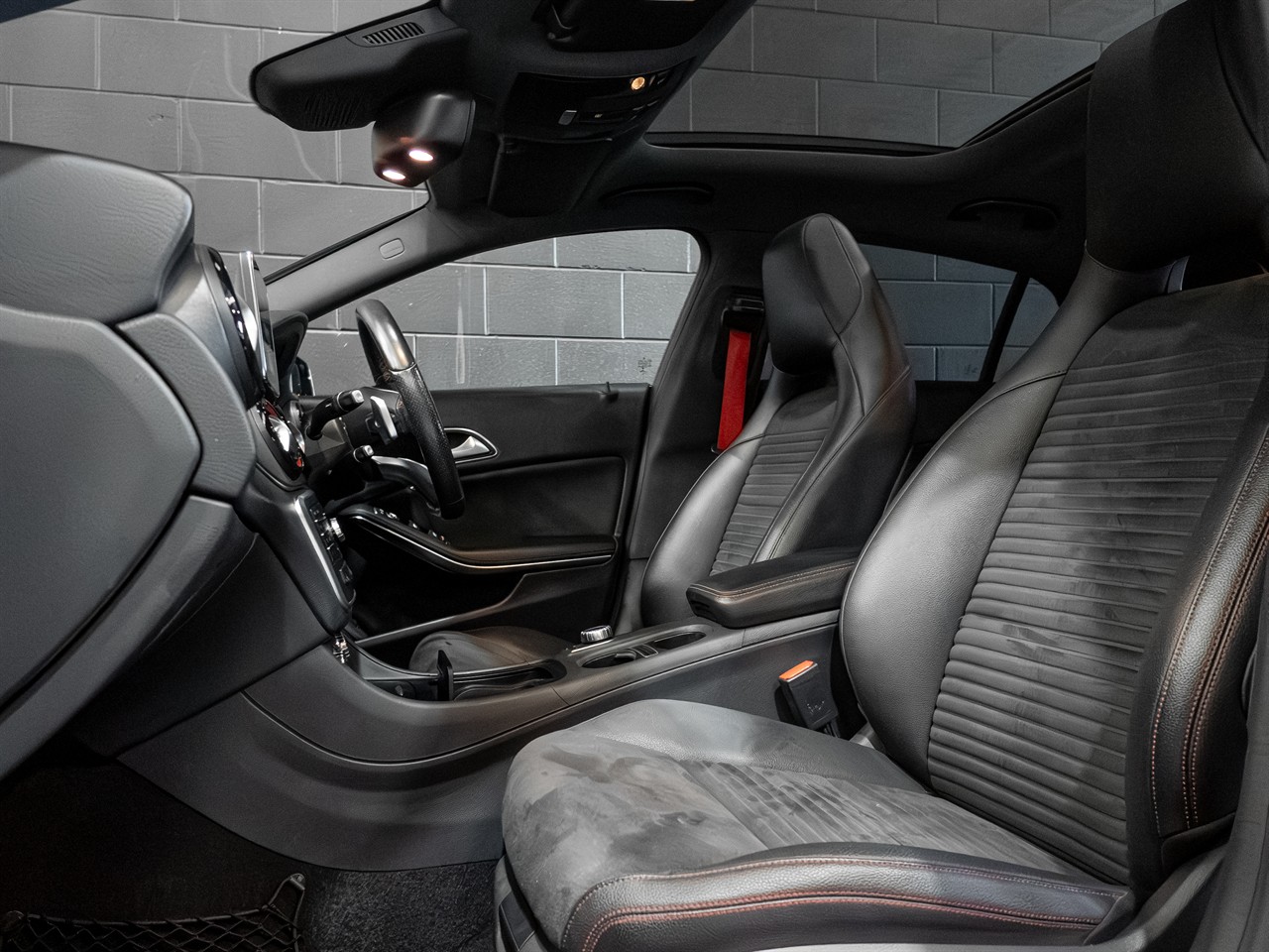 2015 Mercedes-Benz CLA 250