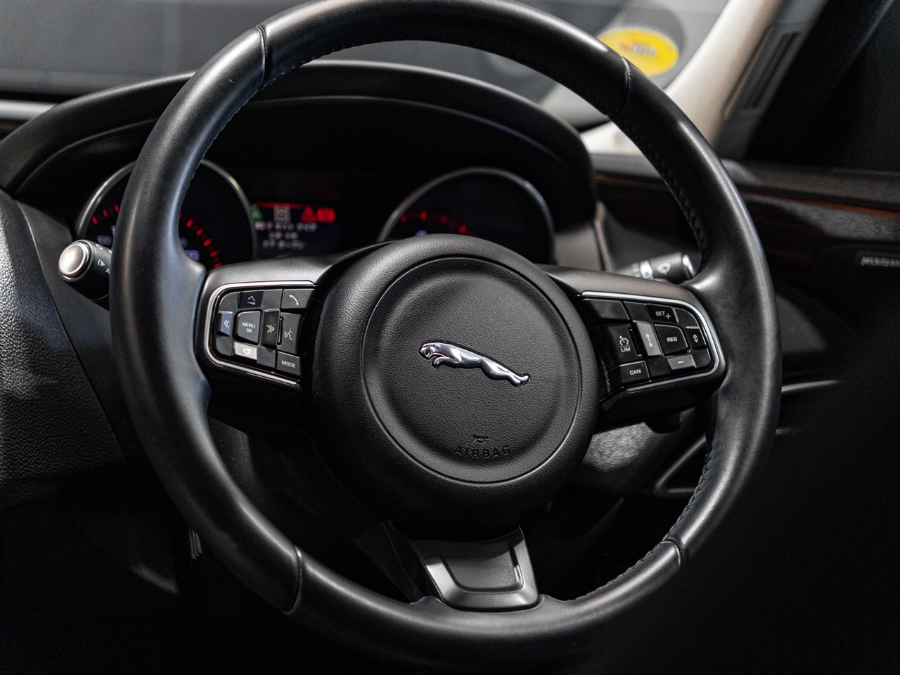 2016 Jaguar XE
