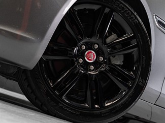 2016 Jaguar XE - Thumbnail