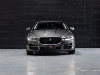 2016 Jaguar XE - Thumbnail