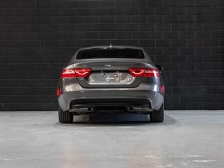 2016 Jaguar XE - Thumbnail