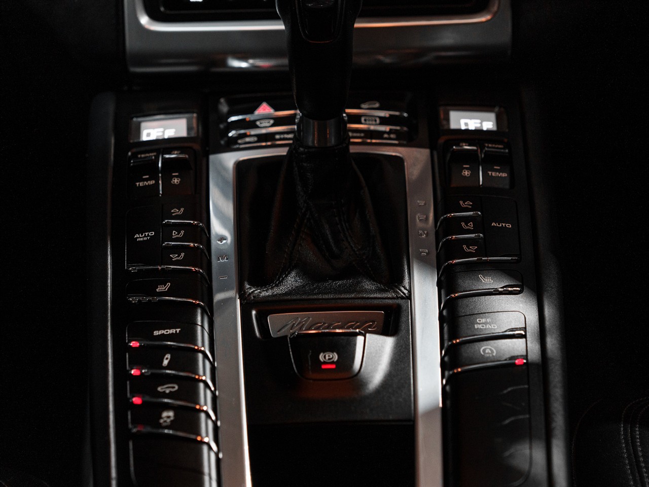2015 Porsche Macan