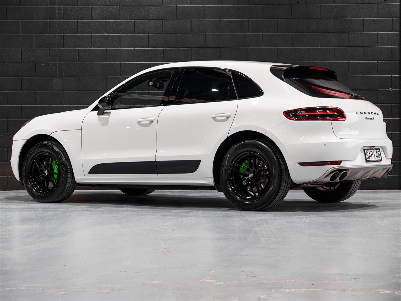 2015 Porsche Macan