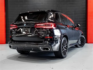 2019 BMW X5 - Thumbnail