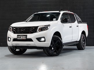 2020 Nissan Navara - Thumbnail