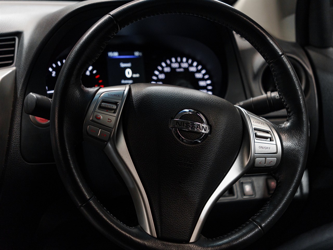 2020 Nissan Navara
