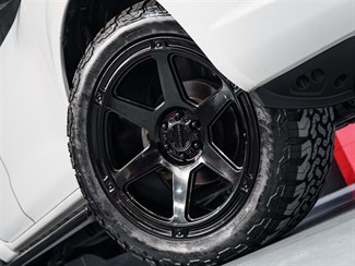 2020 Nissan Navara - Thumbnail
