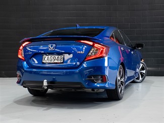 2016 Honda Civic - Thumbnail