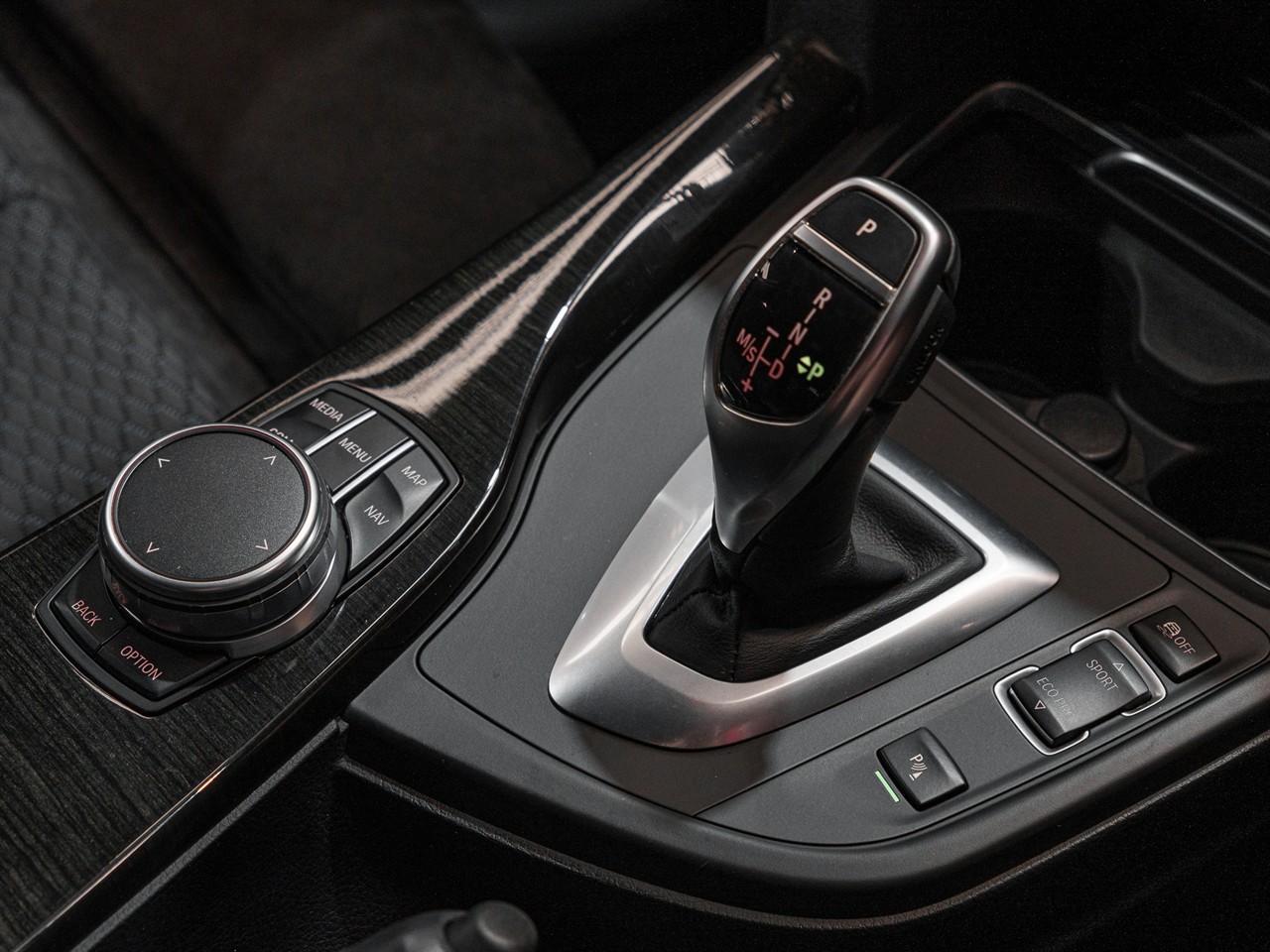 2017 BMW 320I