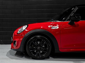 2015 Mini Cooper - Thumbnail