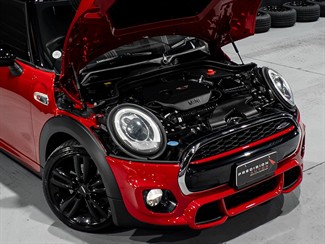2015 Mini Cooper - Thumbnail