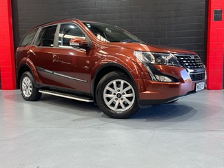2019 Mahindra XUV500 - Thumbnail