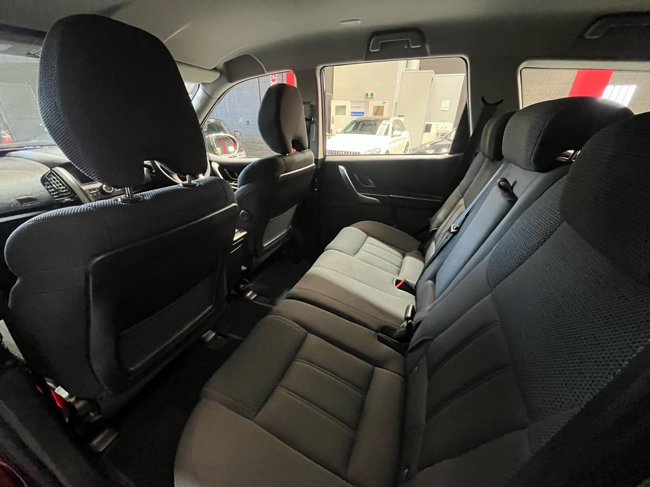 2019 Mahindra XUV500