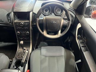 2019 Mahindra XUV500 - Thumbnail