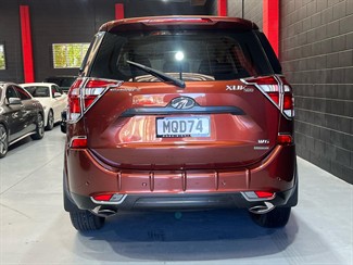 2019 Mahindra XUV500 - Thumbnail