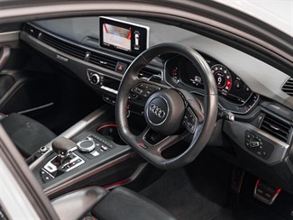2019 Audi Rs4 - Thumbnail