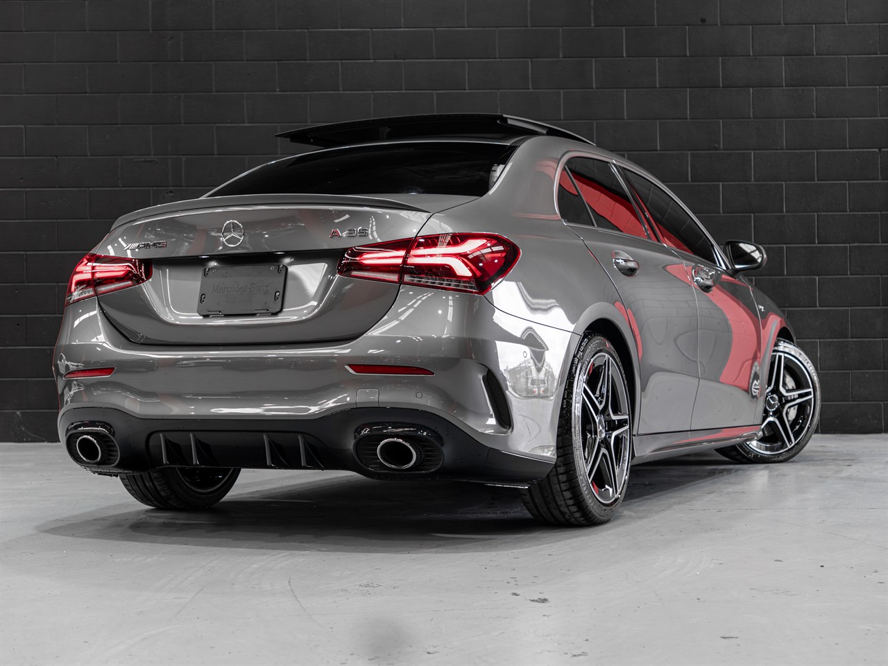 2020 Mercedes-Benz A 35