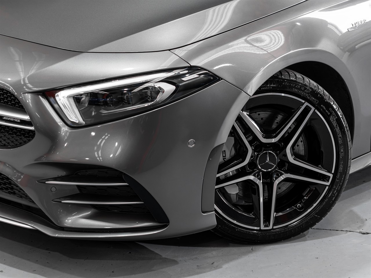 2020 Mercedes-Benz A 35
