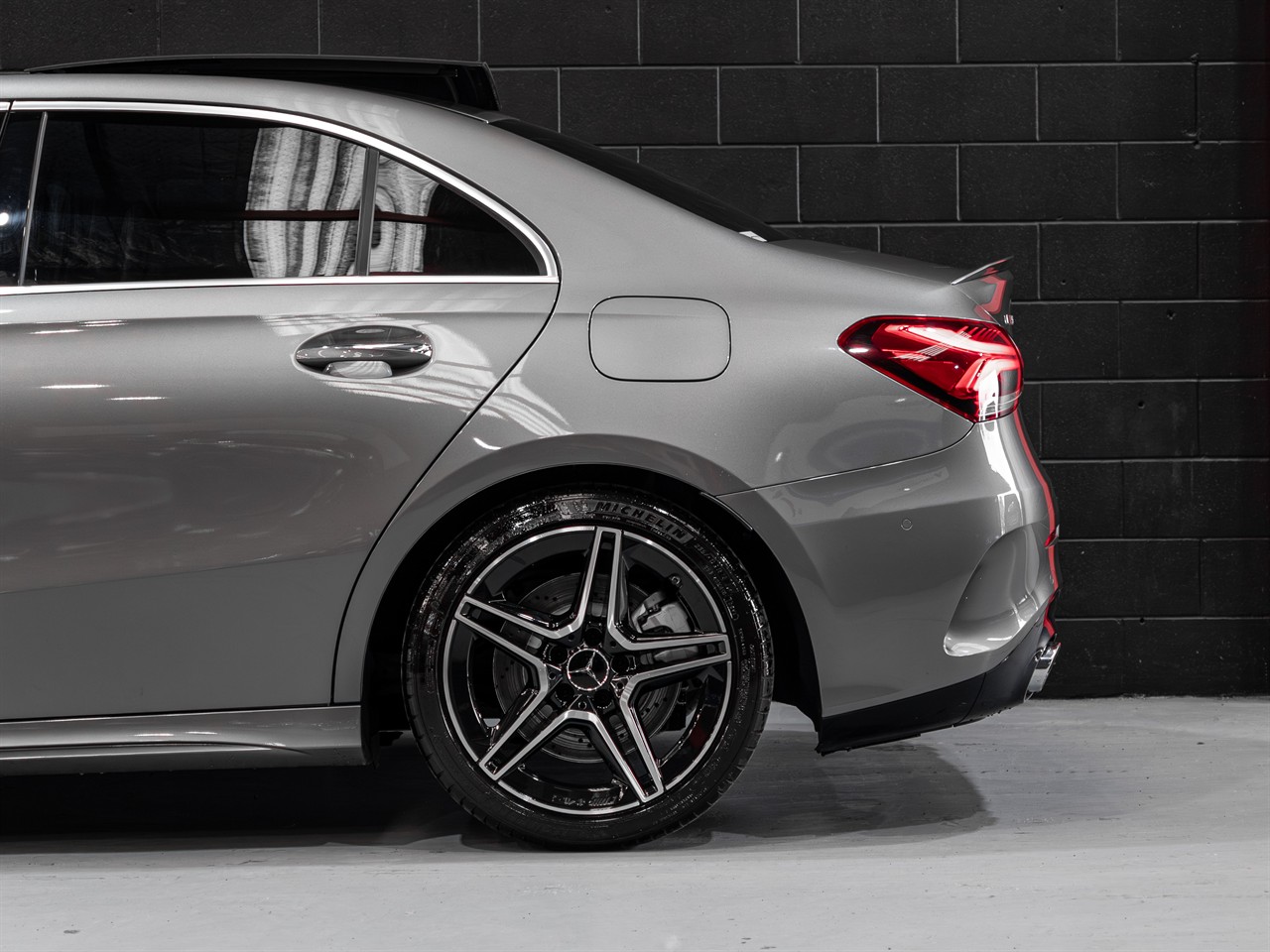 2020 Mercedes-Benz A 35